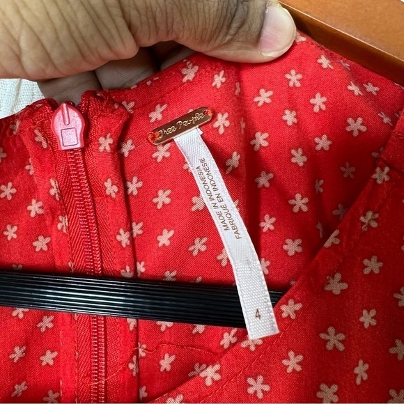 Free People Floral Print Front Scoop Neck Sleeveless A-Line Mini Dress size 4 - Picture 5 of 5